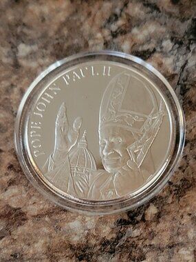 Vintage 2005 Pope John Paul II Commemorative Silver Medallion Ltd Edition